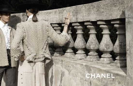 The Strange: chanel5