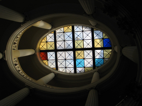 Országos Széchényi Könyvtár: A zentai városháza lépcsőházának kupolája