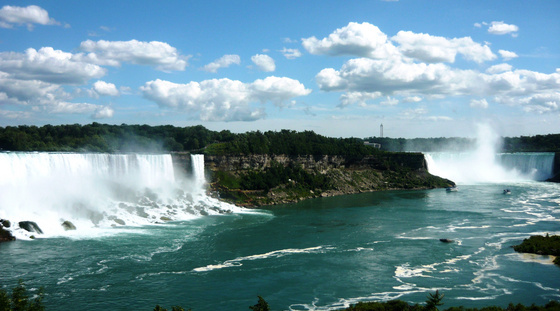 véjé: Niagara Falls