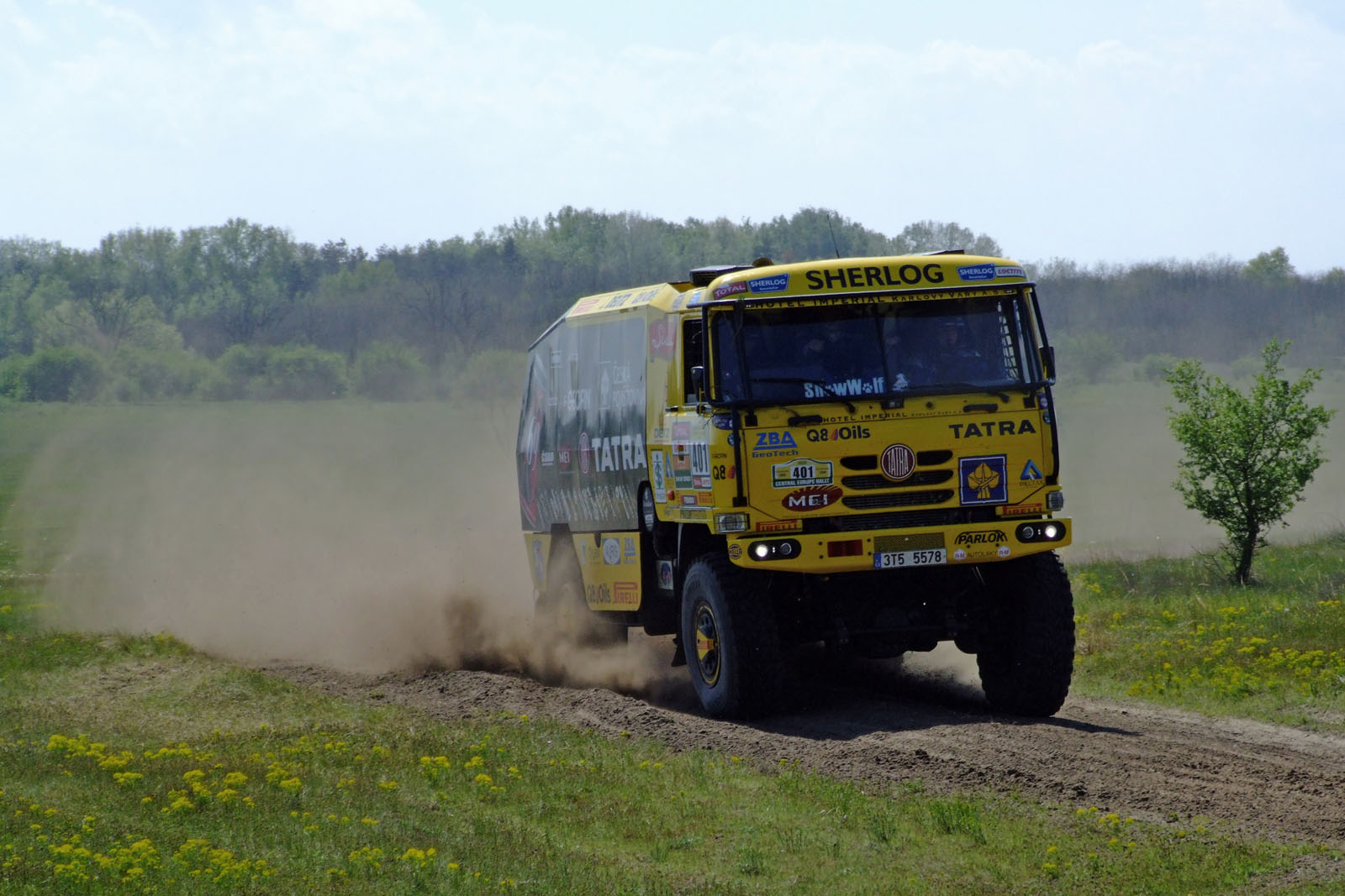 LOPRAIS ALES/ LALA LADISLAV/ HOLAN MILAN - Dakar Series - Centra