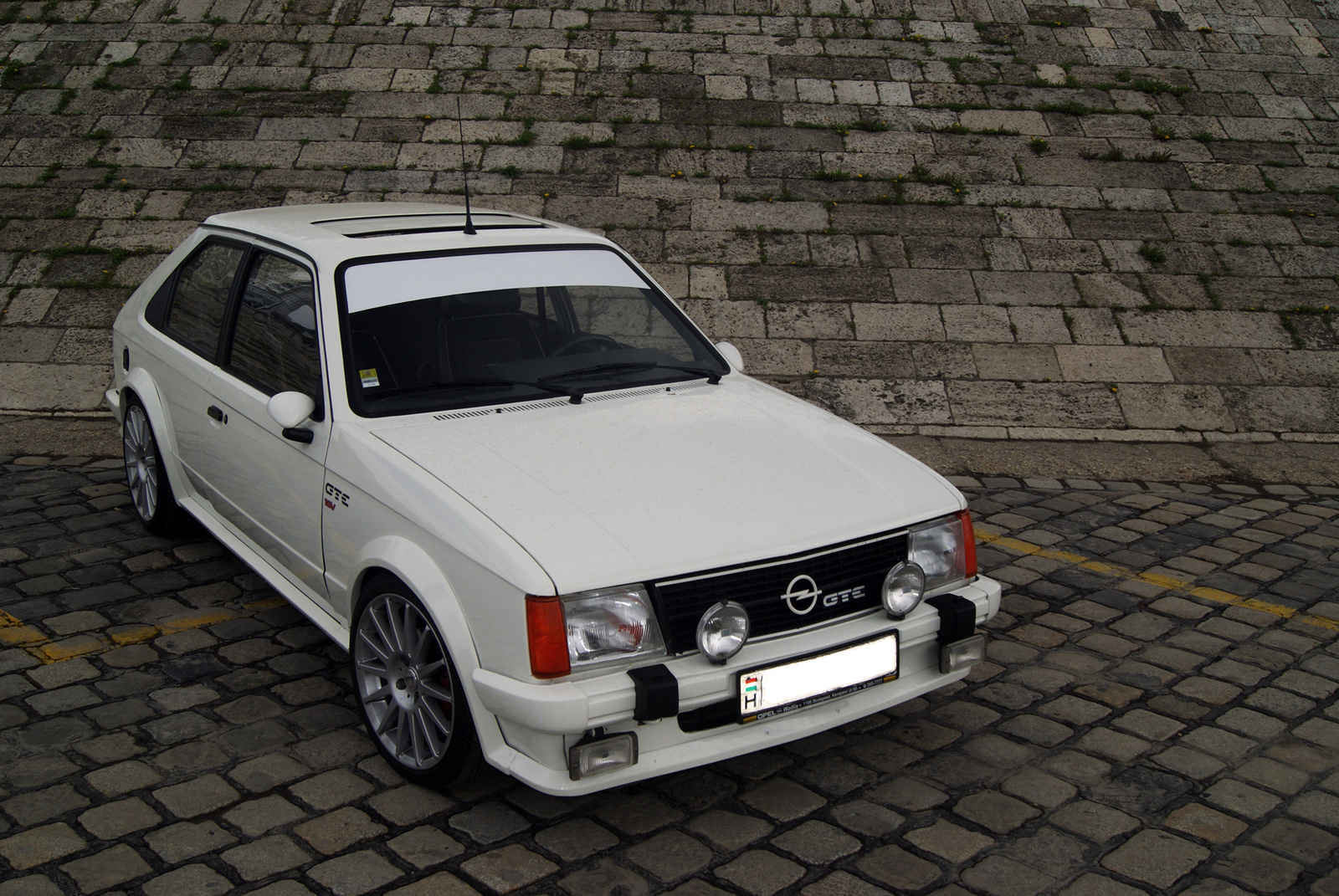 Opel Kadett GTE 1.8