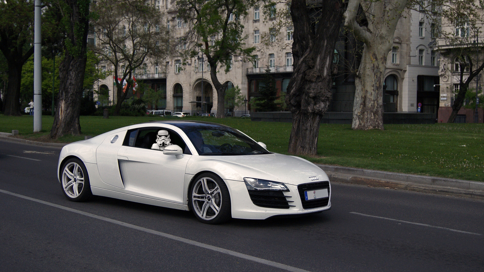 Stormtrooper R8 :-)