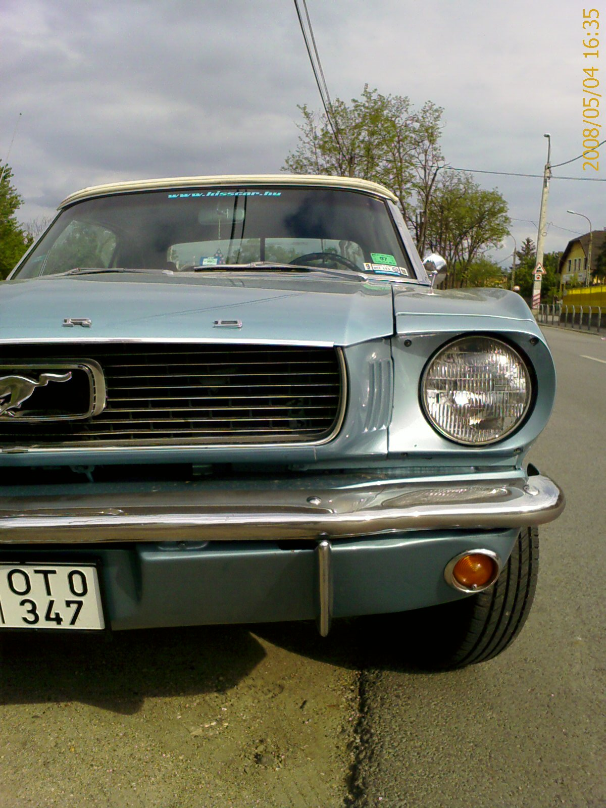 Ford Mustang IMAGE 00402