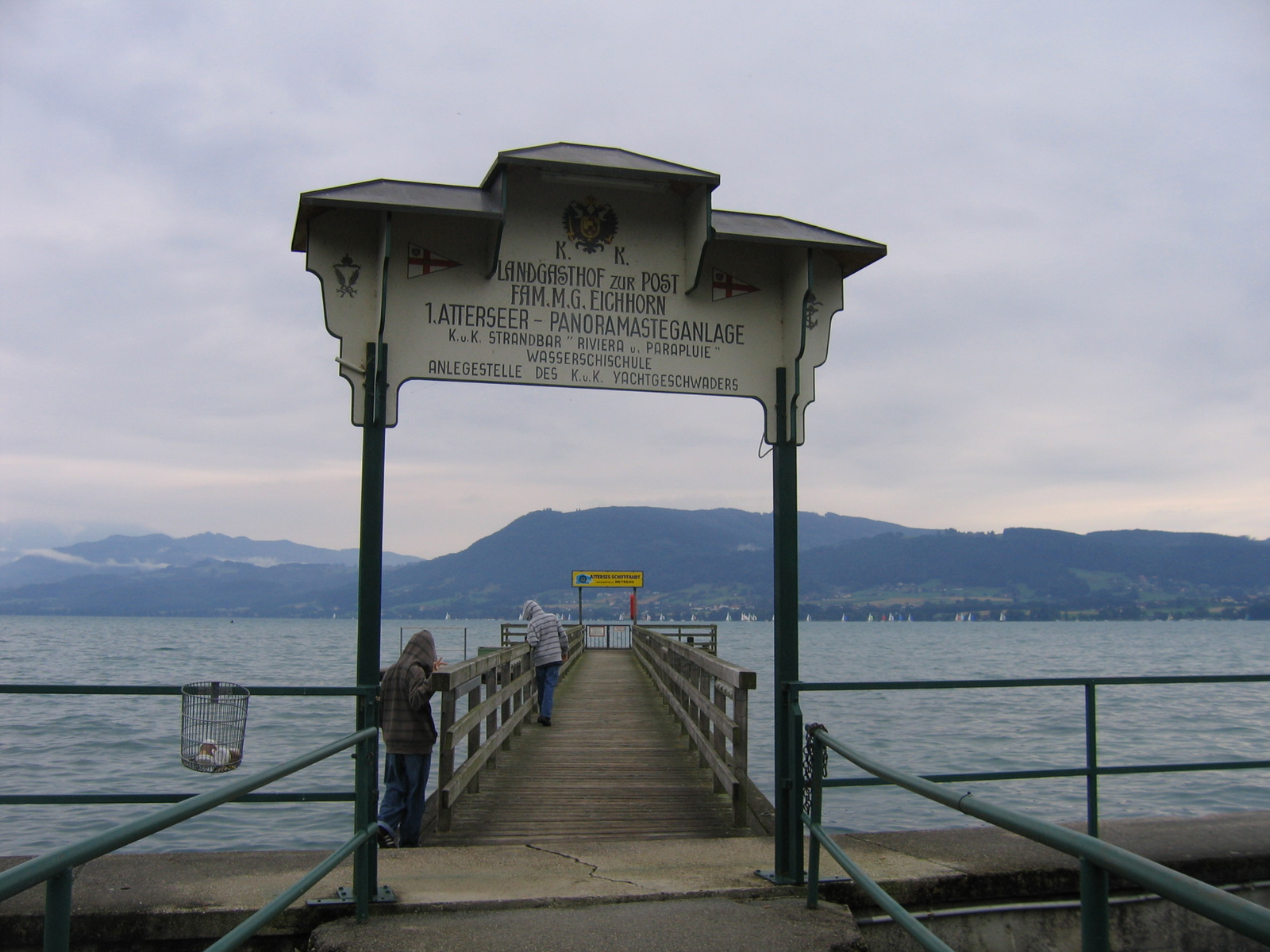 Attersee-elment a hajó...