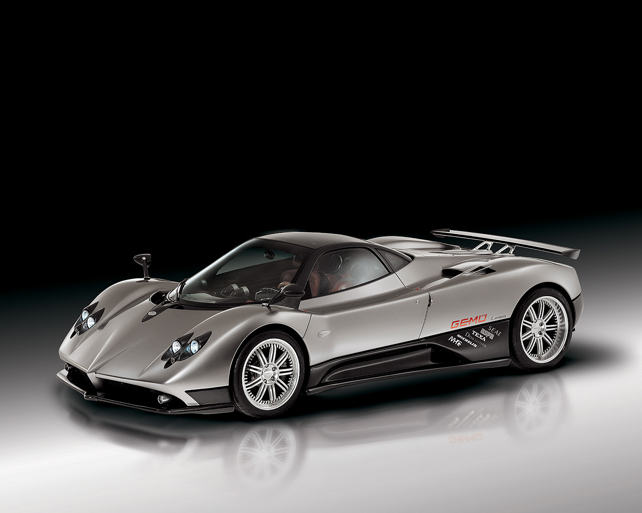 Pagani Zonda F 32 1