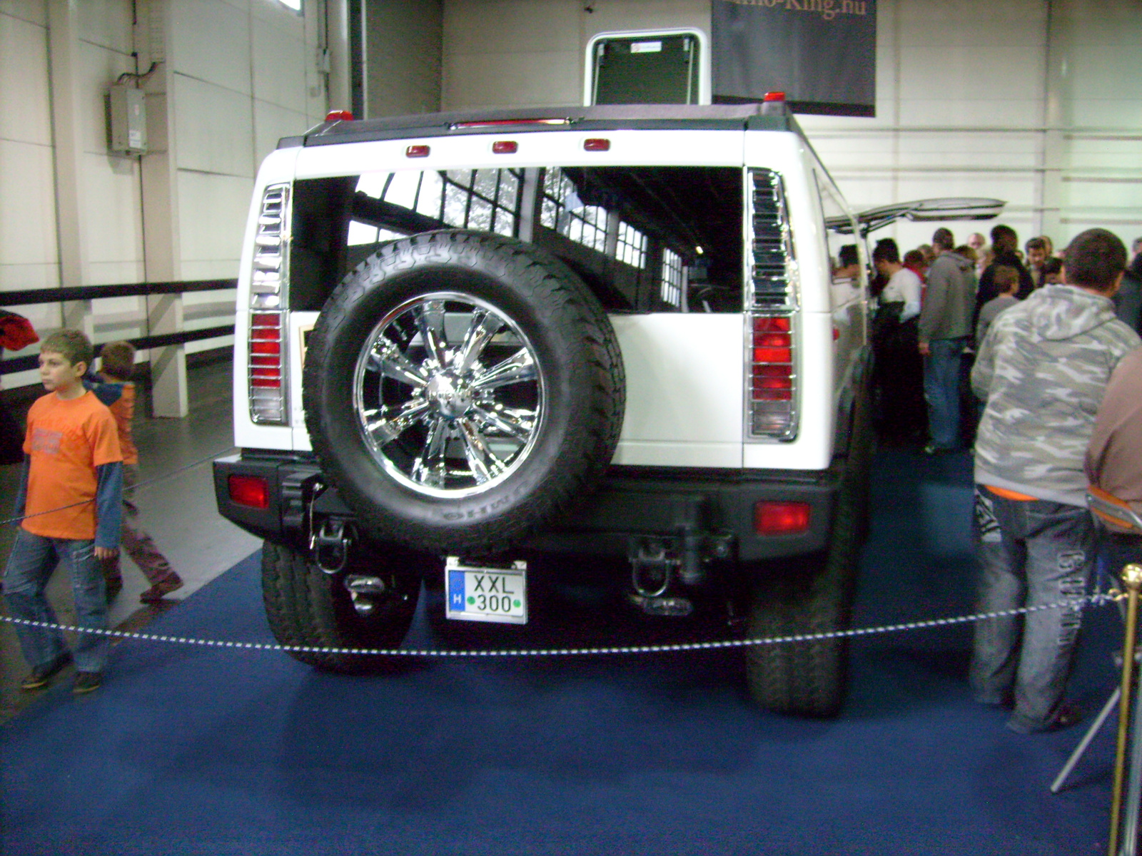 hummer limo