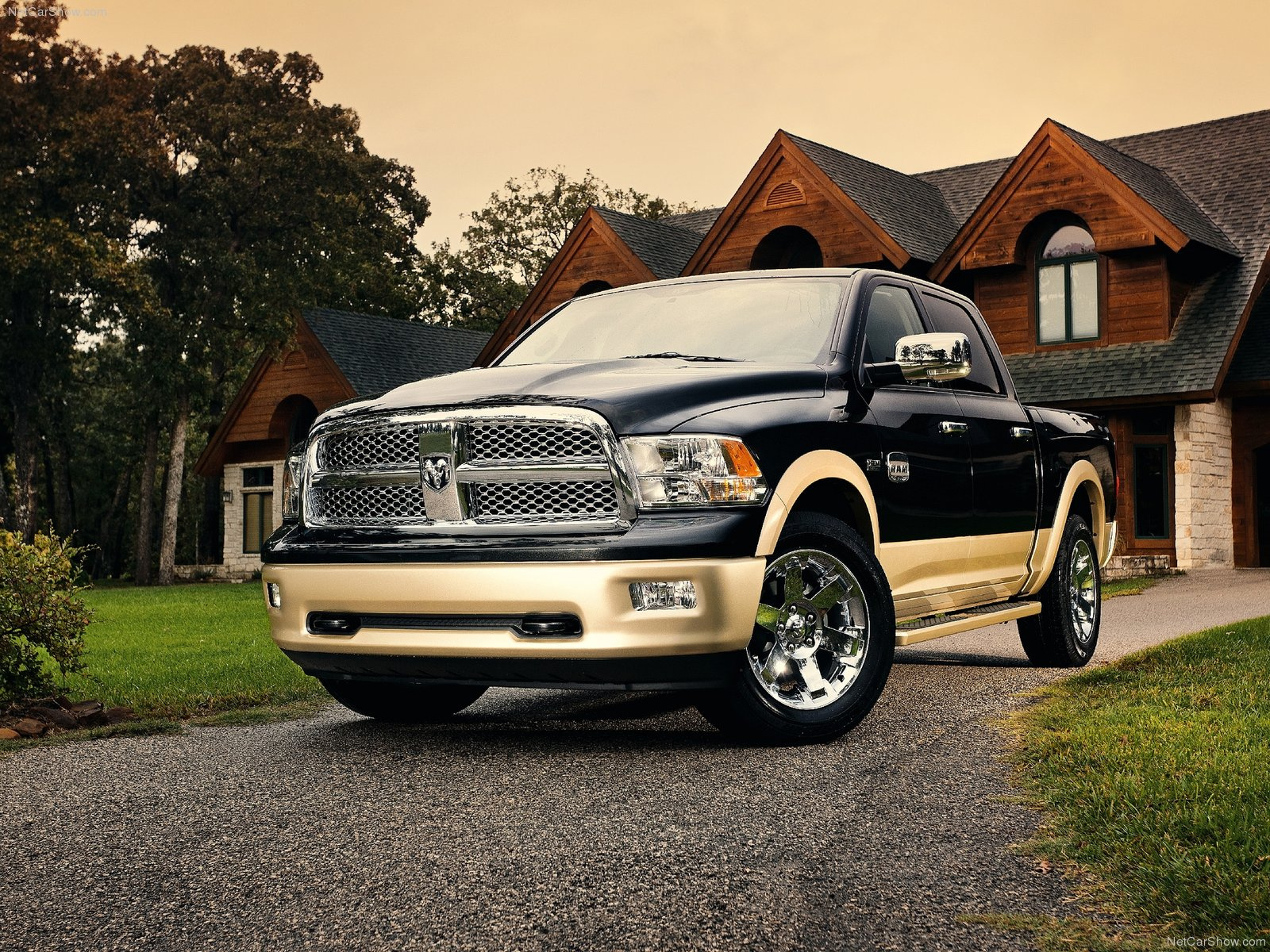 Dodge-Ram Laramie Longhorn 2011 1600x1200 wallpaper 02