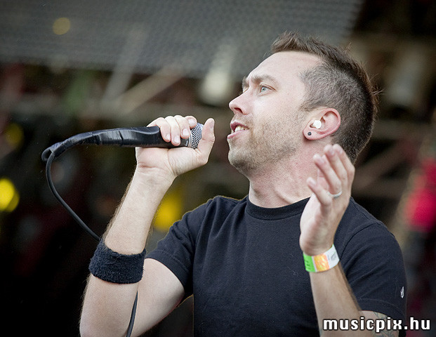 Rise Against