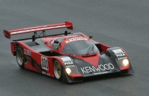 Porsche 962 egyedi szárnnyal