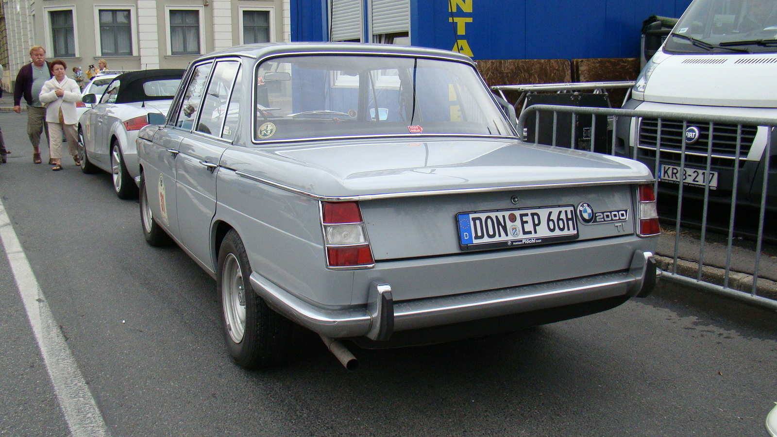 BMW 2000 (1)