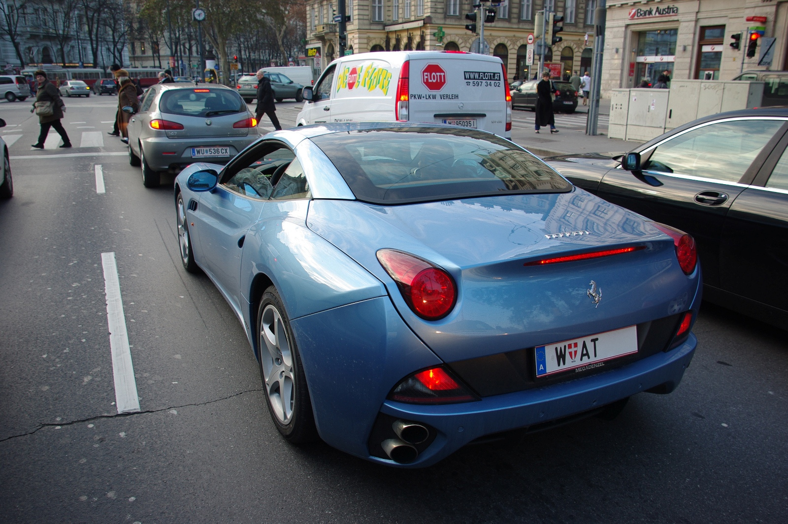 Ferrari California (11)