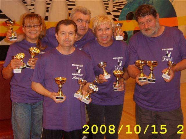 2008.X.15.Maximize bowlingcsapat anyerő