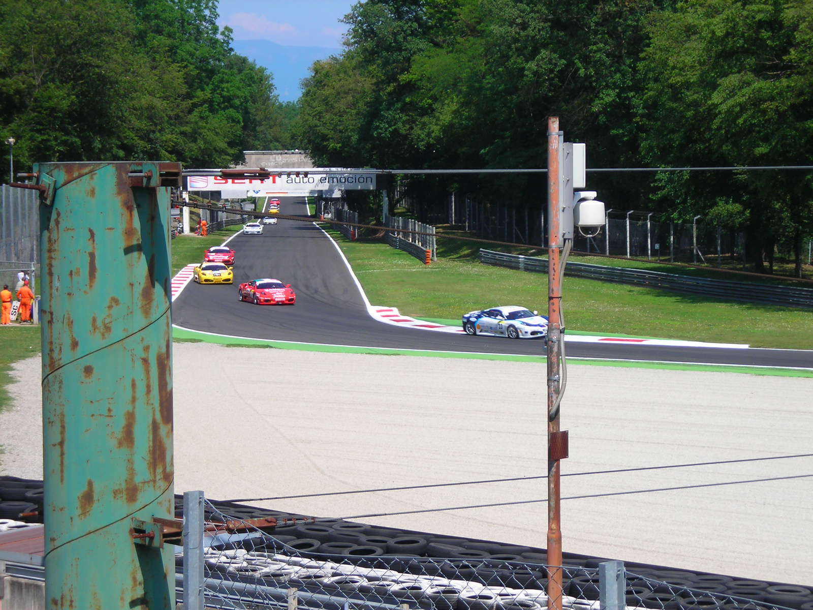 Ferrari Challenge felvezetö kör Monza