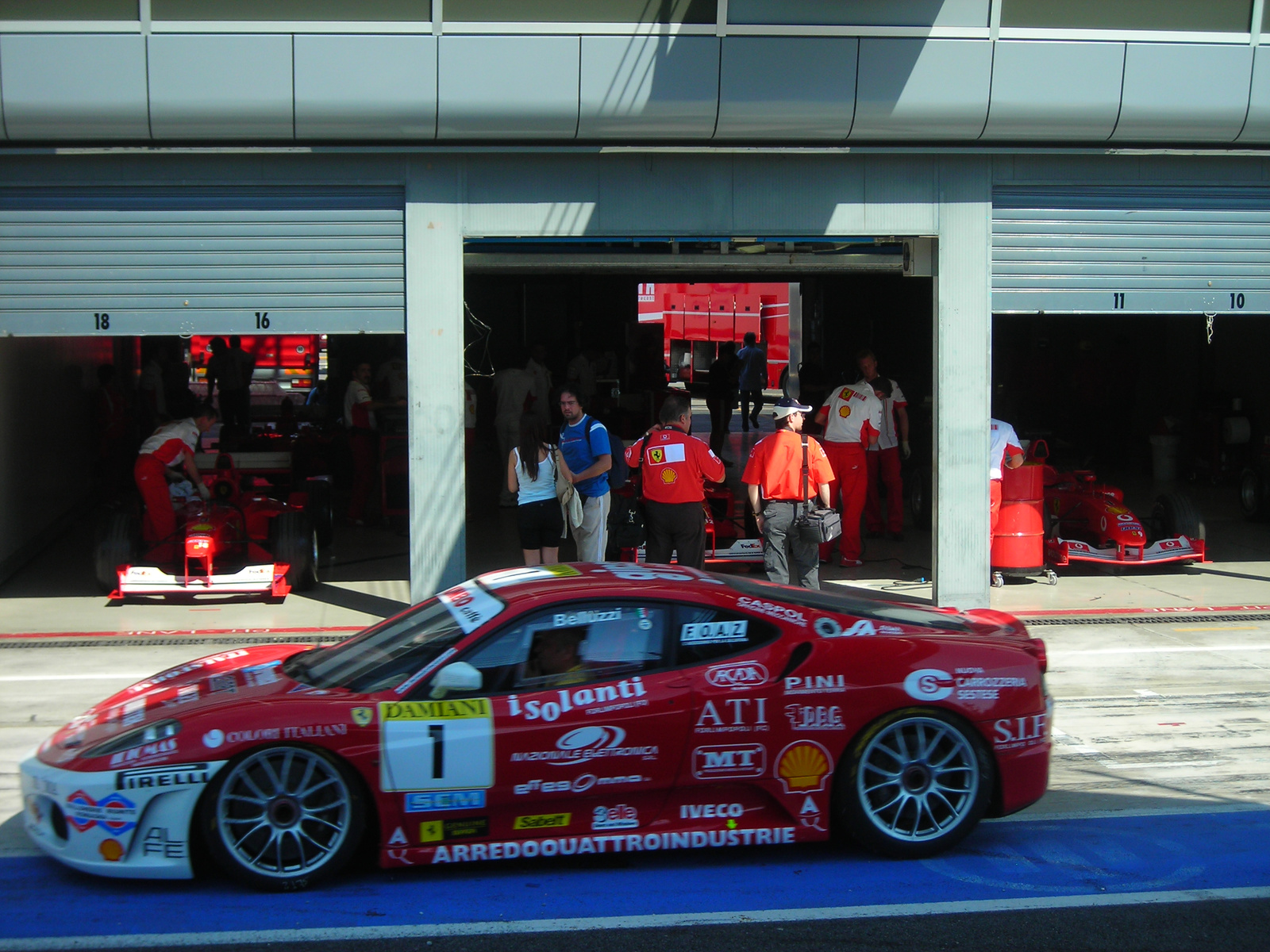 Monza F1 box Challenge Ferrarival