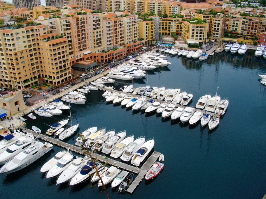 parkoló Monacoban