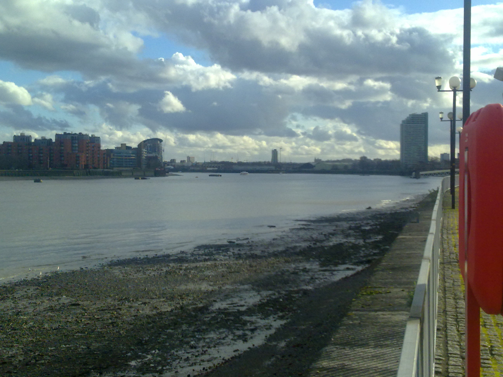 River thames coast