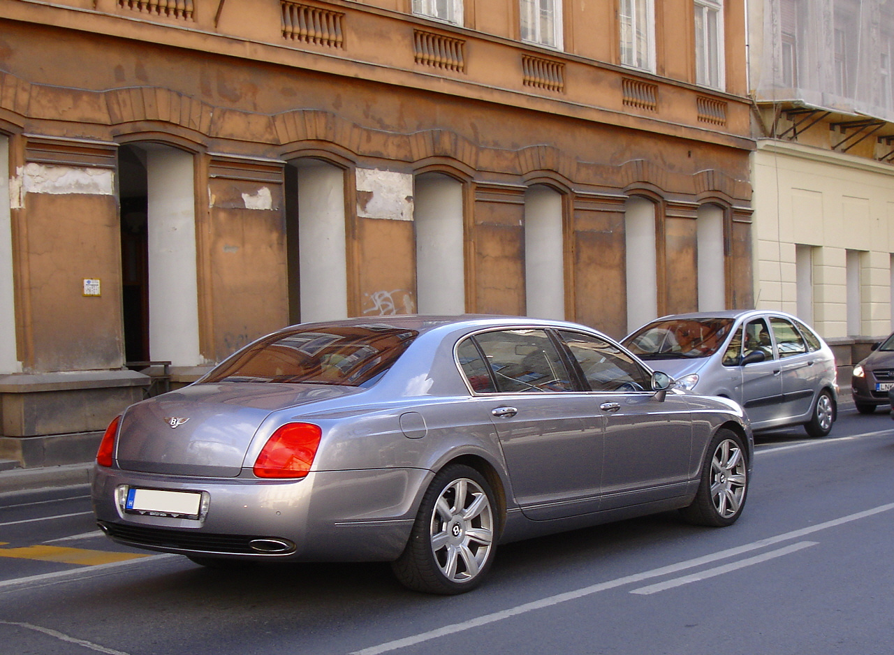 Bentley Continental Flying Spur