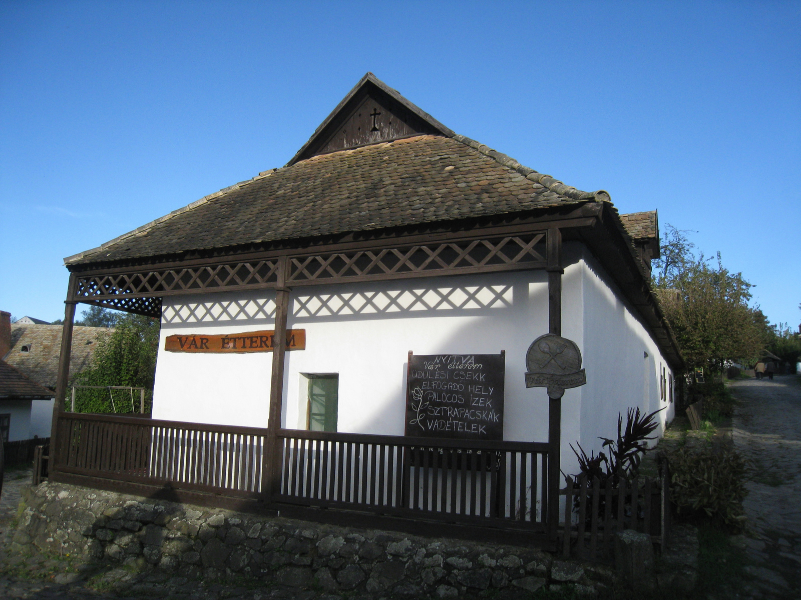 154 Vár Étterem