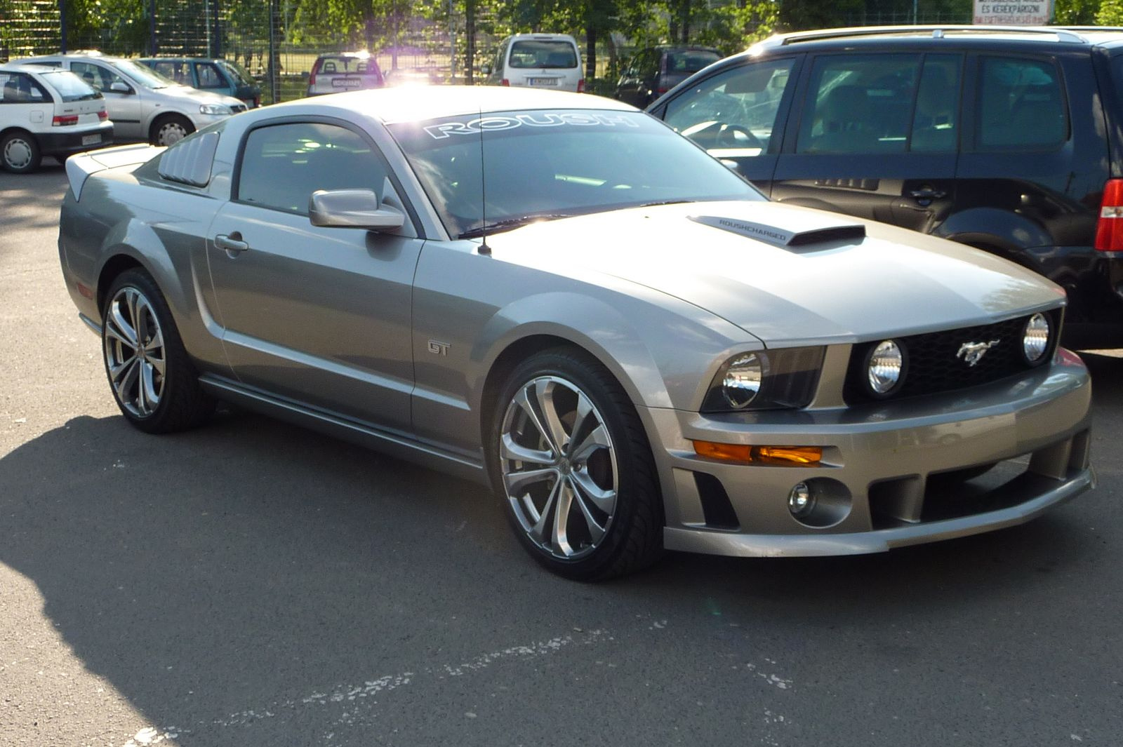 ford mustang 4