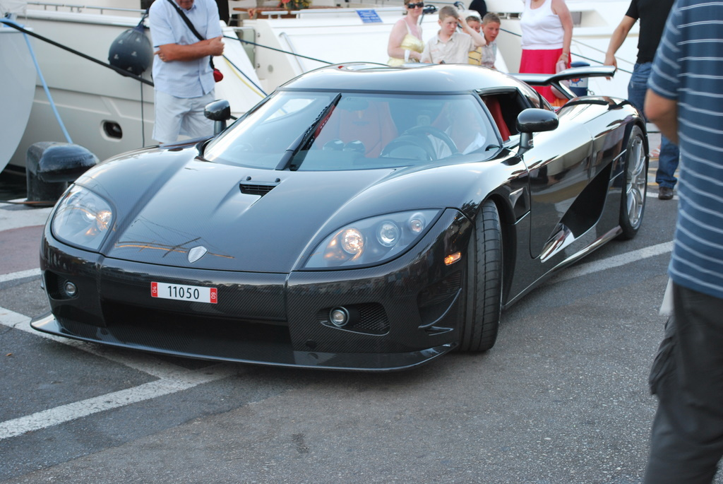 Koenigsegg 10