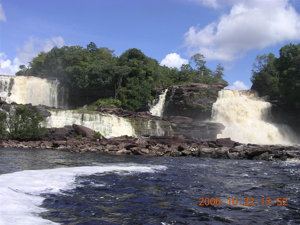 389 Canaima - Saltos Golondrinas & Ucaima