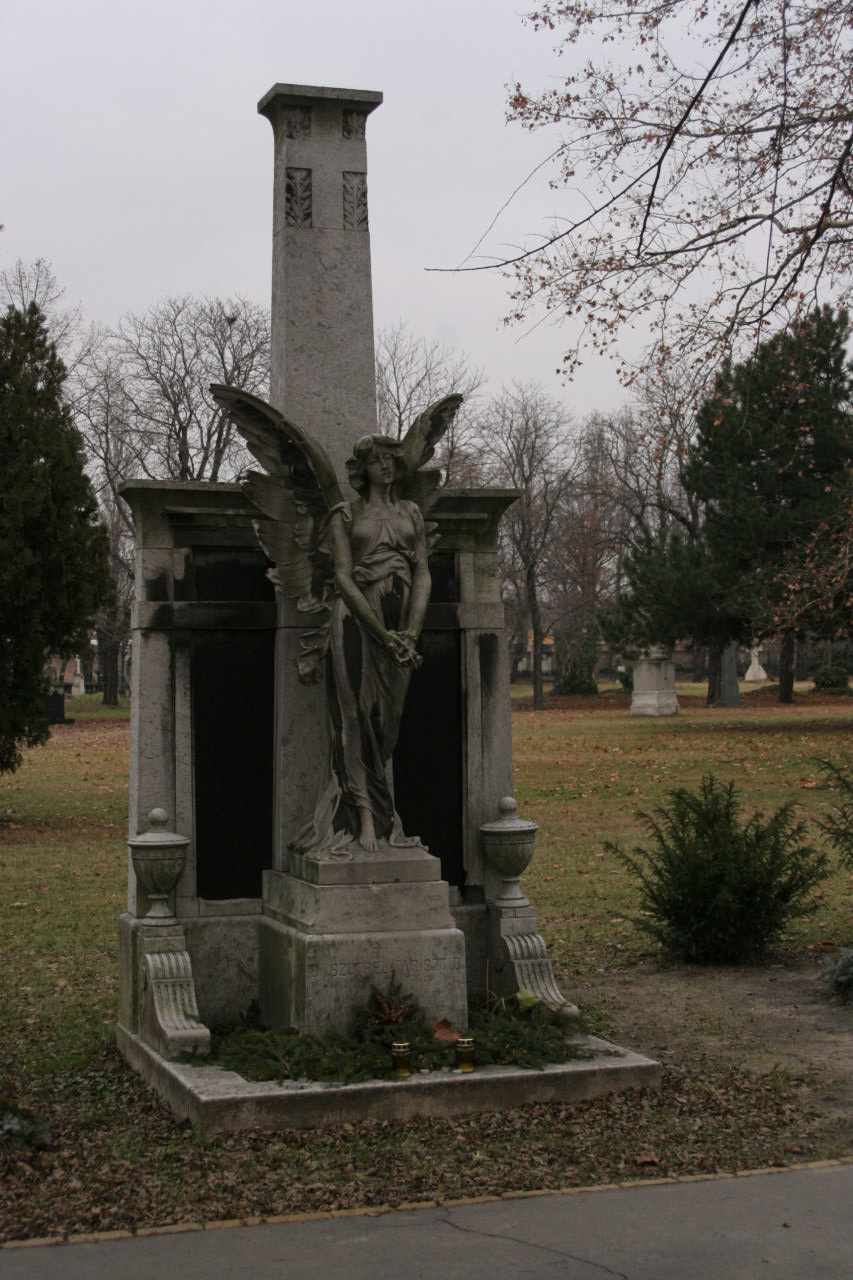 temető  163