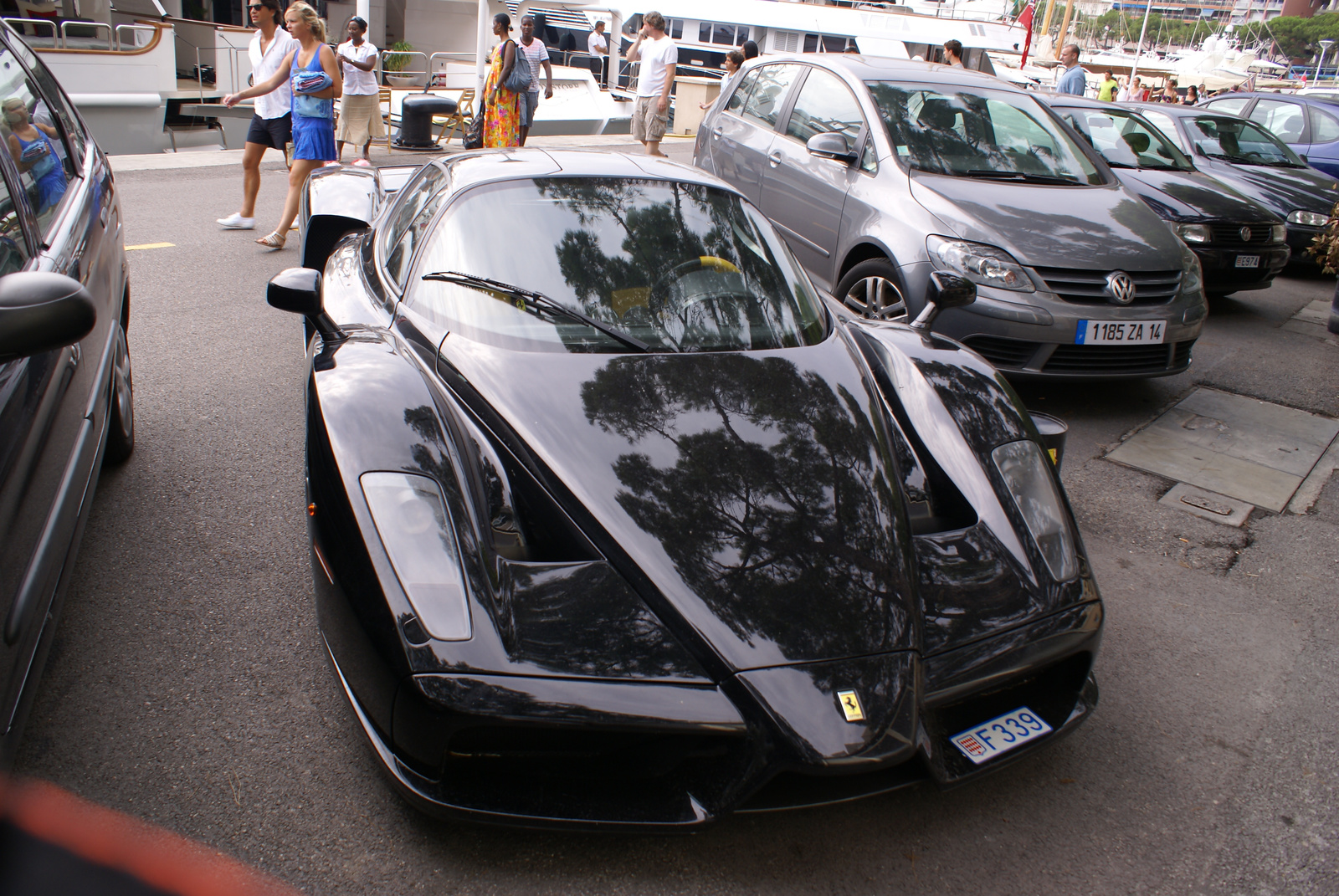 ferrari enzo