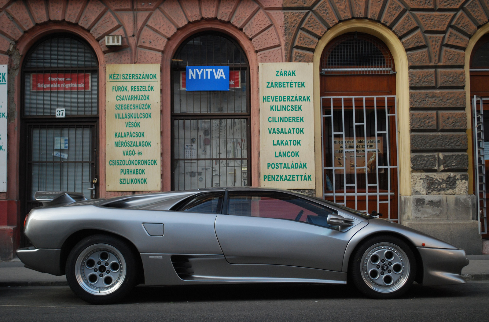 Lamborghini Diablo