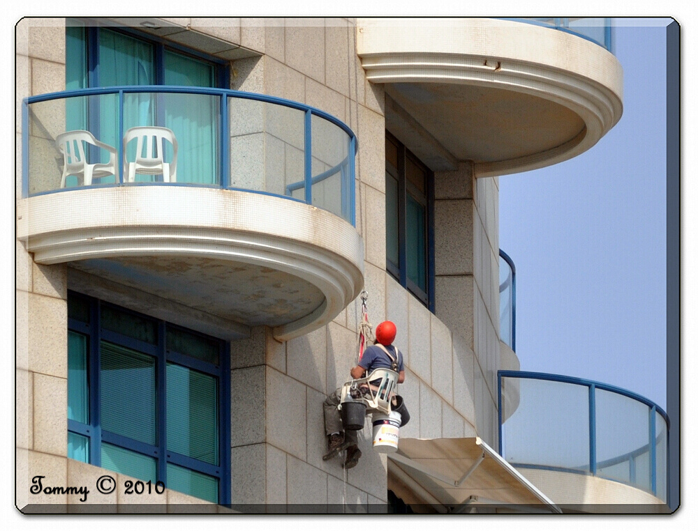 Window cleaner