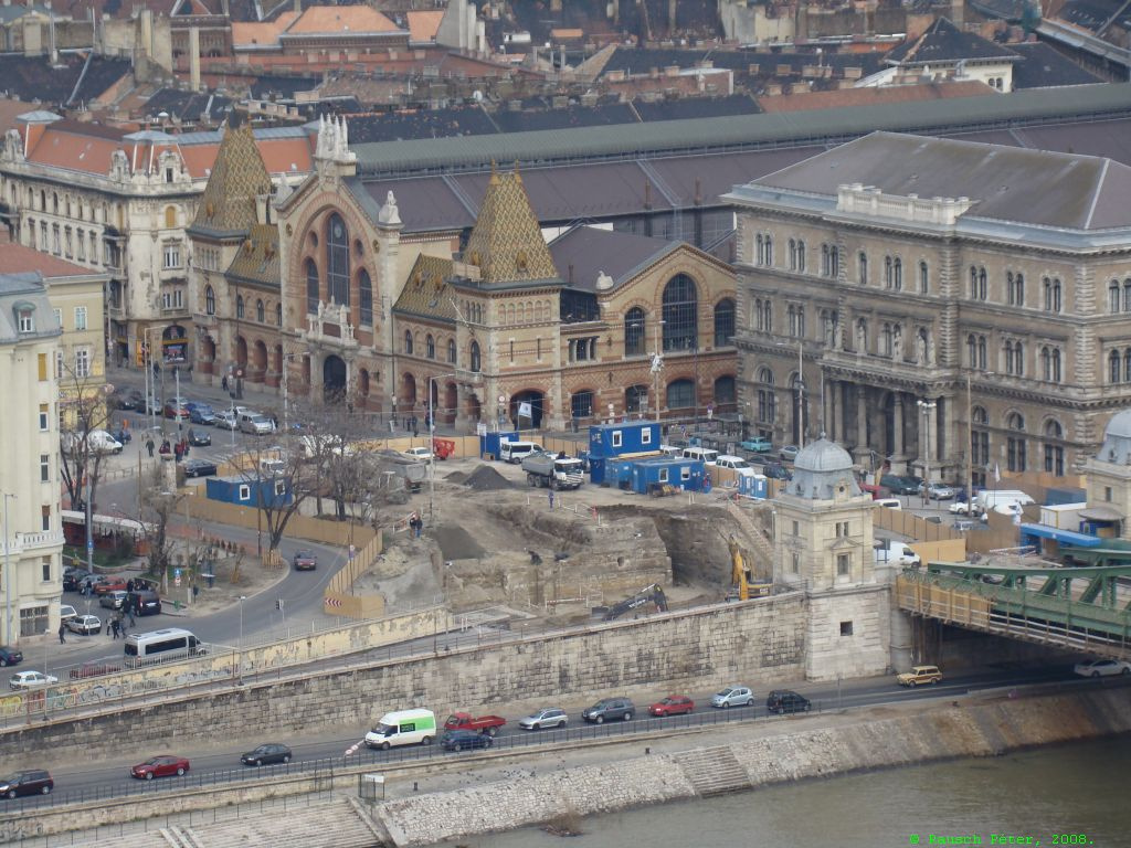 Fővám tér a Gellért-hegyről