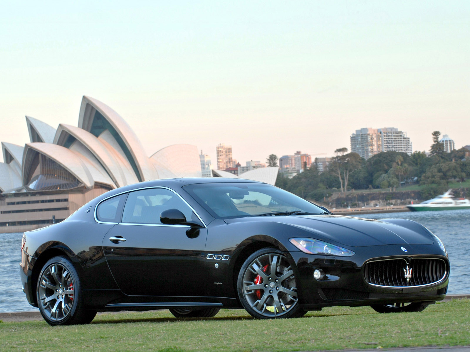 maserati granturismo-s-australia-2008 r1