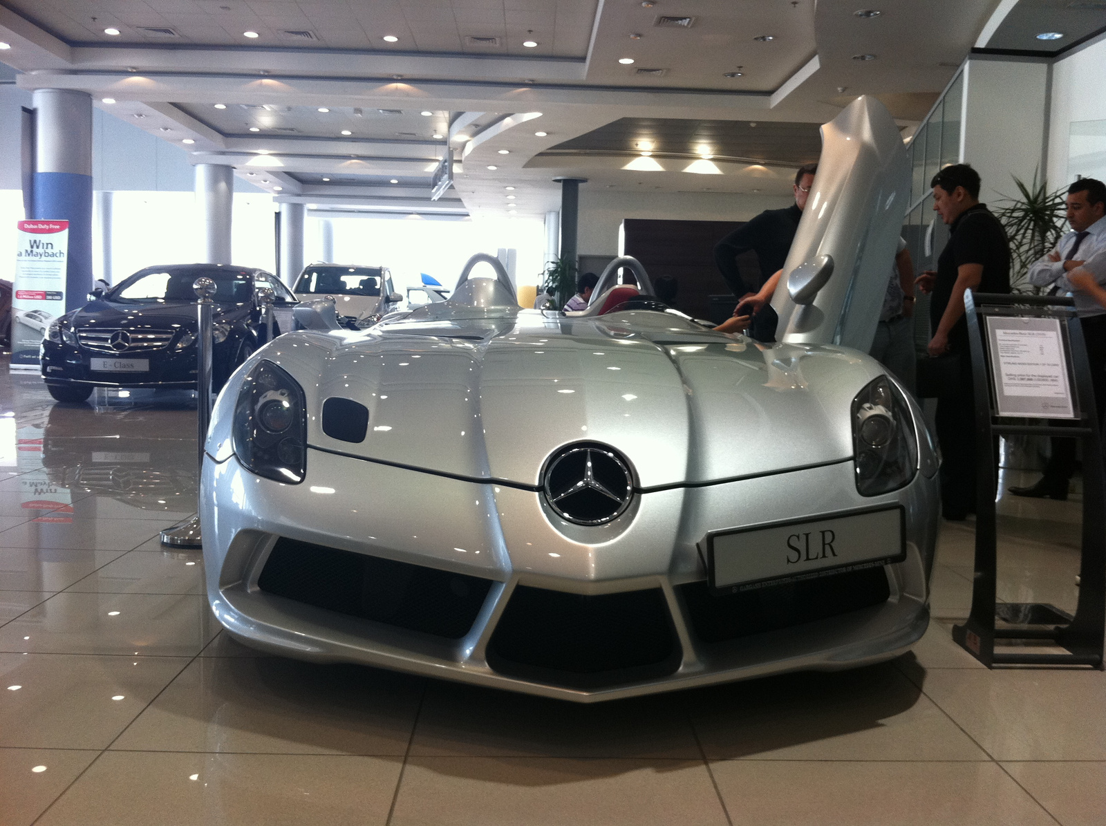 Mercedes-Benz SLR Stirling Moss Edition (1 of 75)