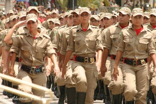 military woman brazil firemen 000039.jpg 530