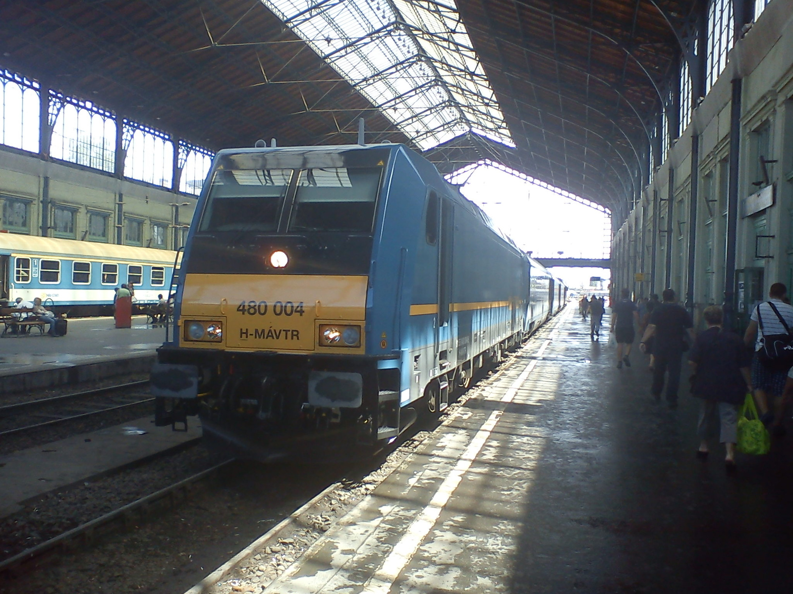 H-MÁVTR 480 004