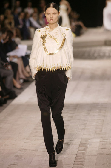 givenchy aw0910 12