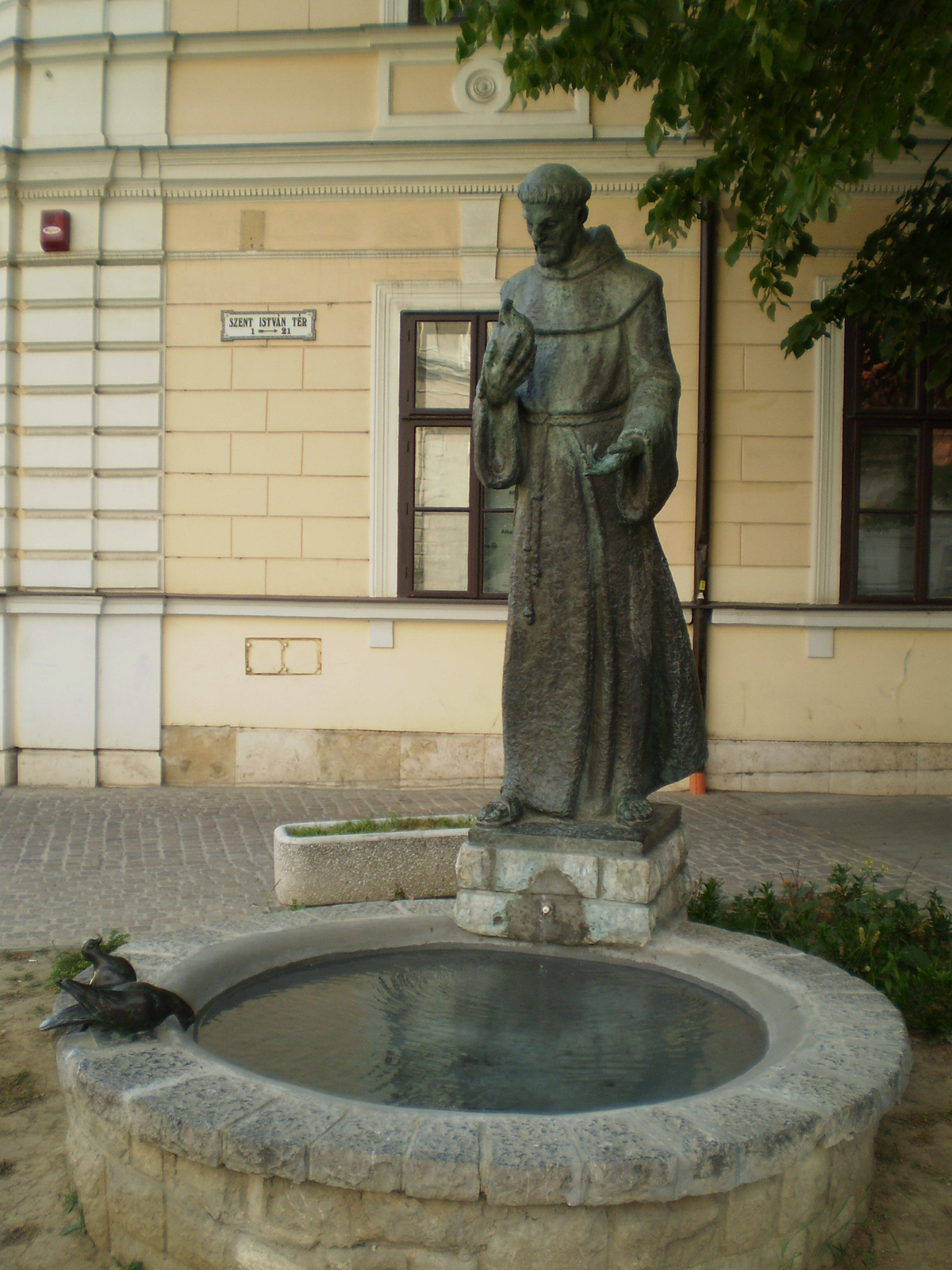 20100509PÉCS Galambitató Szt ferenc