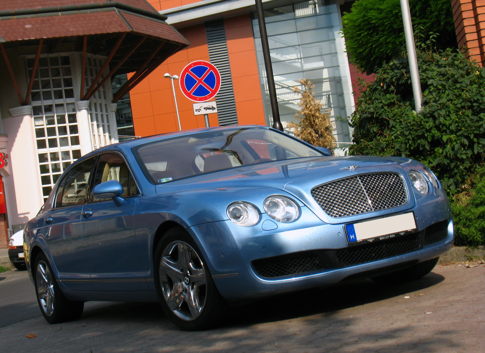 Bentley Continental Flying Spur