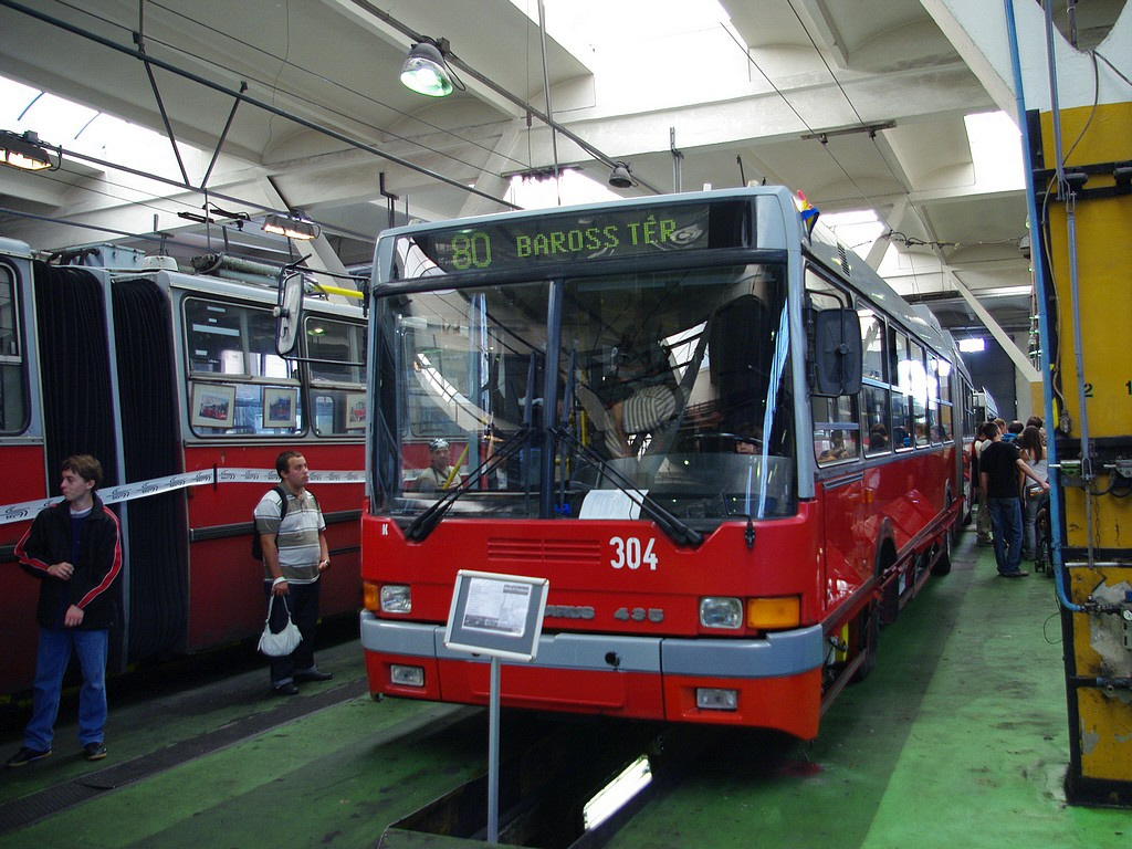 Ikarus 435T a Pongrác úti troligarázsban 5 2008.10.11