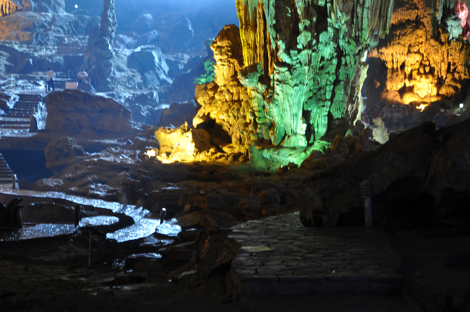 SungSot cave