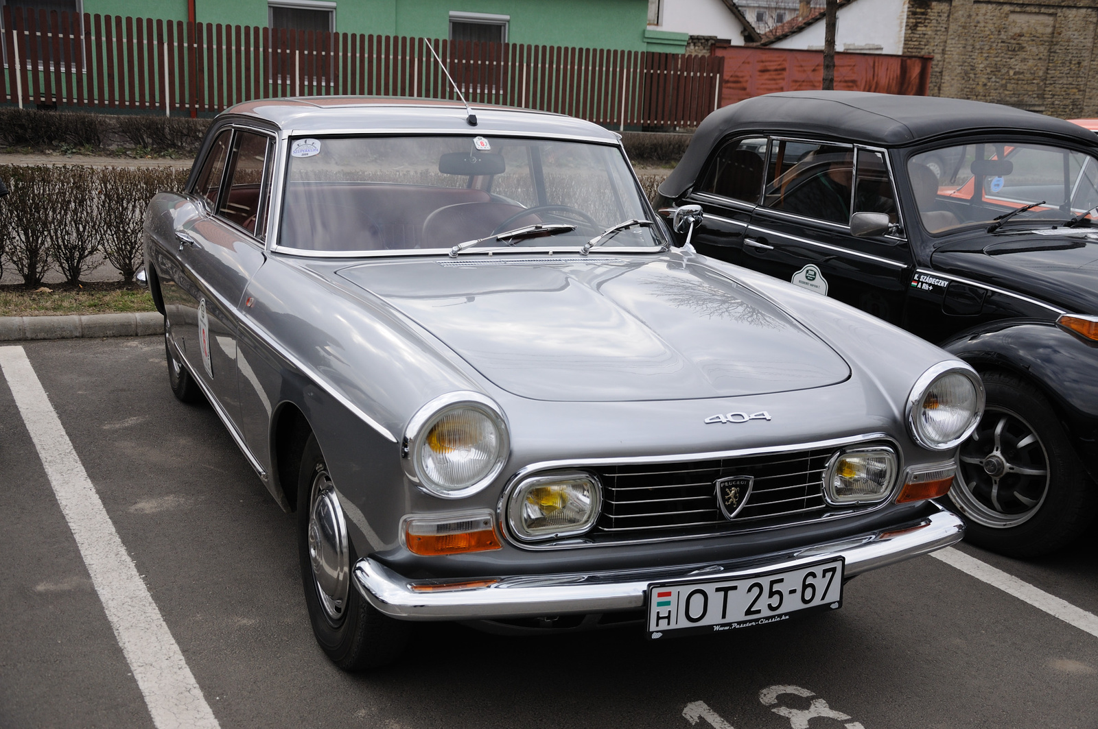 Peugeot 404