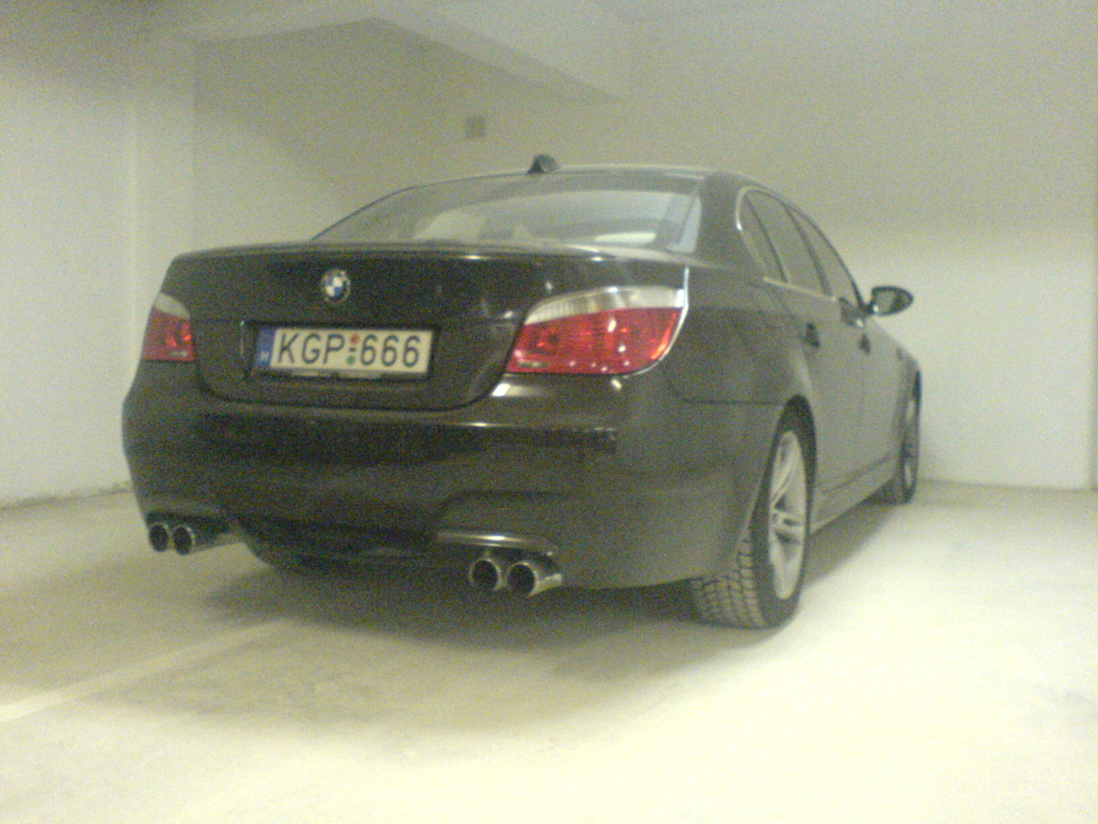 BMW m5 (1)