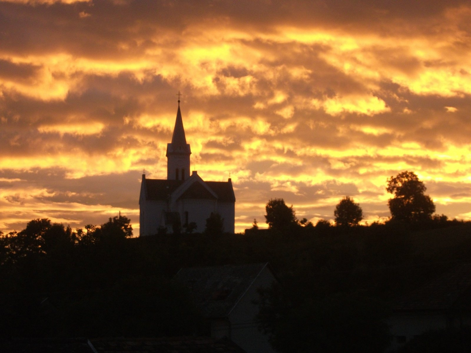 2011 2012 03 Nyári tábor - Karancsság 14