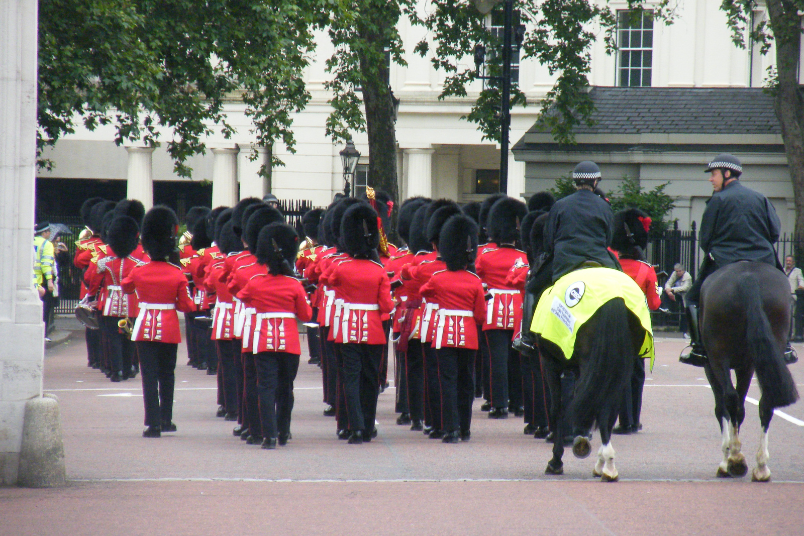 London2008. 567