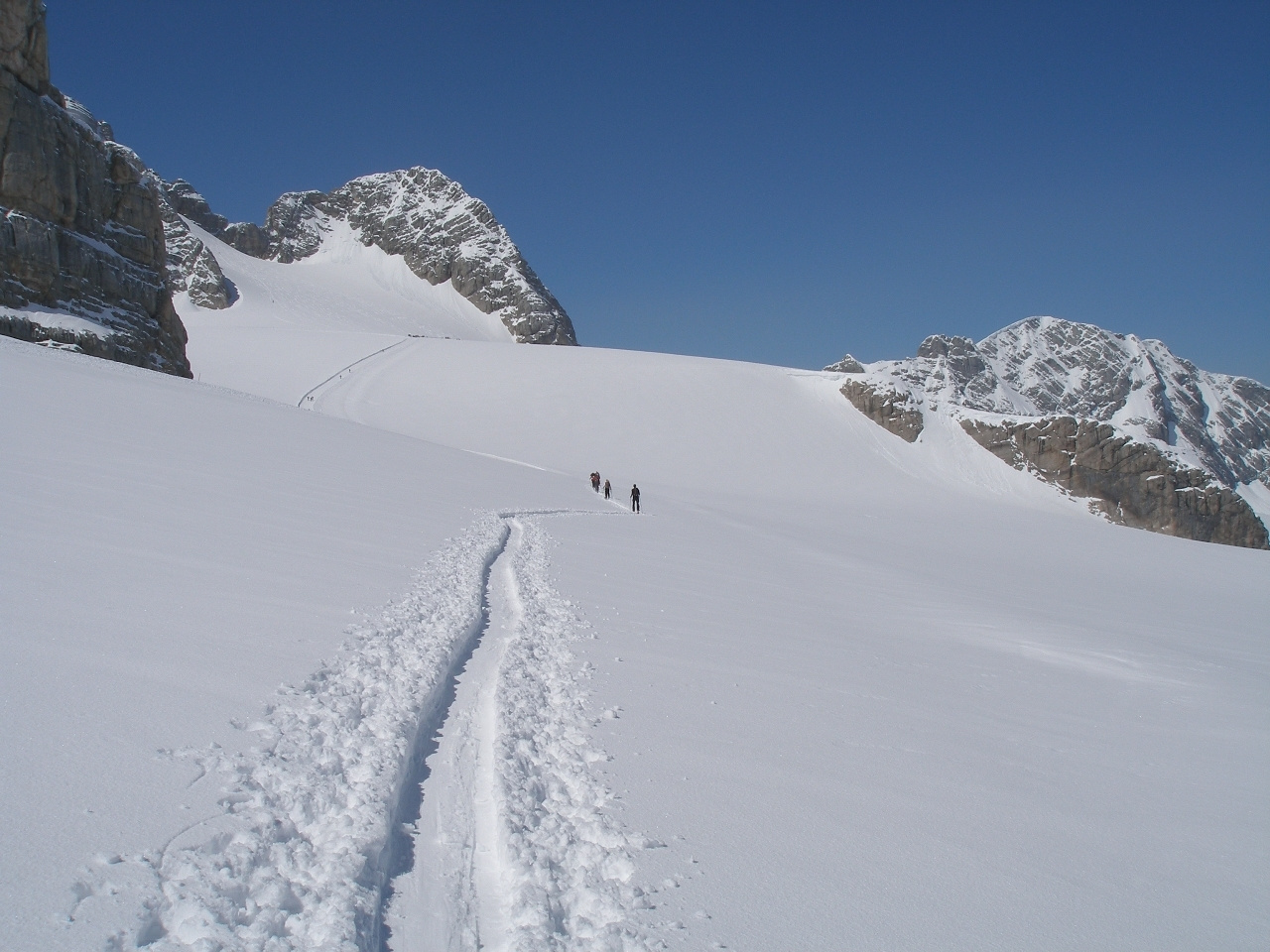 Útban a Hoher Dachstein csúcstömbjéhez.