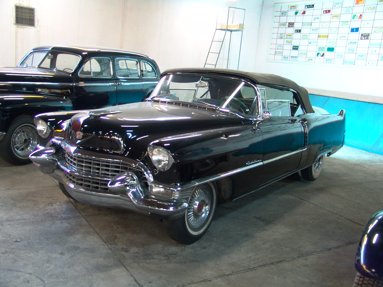 Iranian car museum, Karaj,July13,2010 106