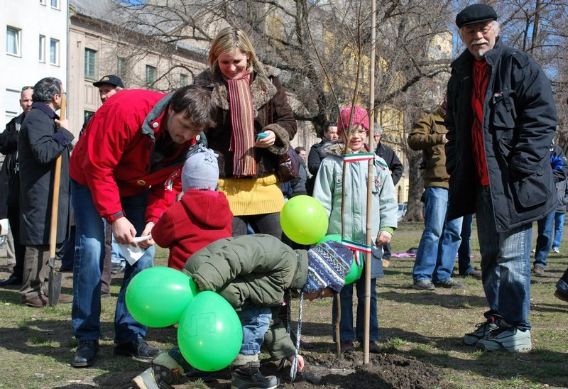 47Telekitér2010márc15