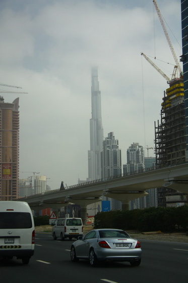 Burj Dubai, igazi felhőkarcoló!