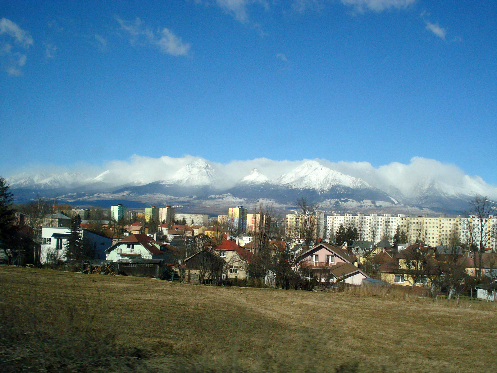 ...és Poprád felett megláttuk a hegyet...