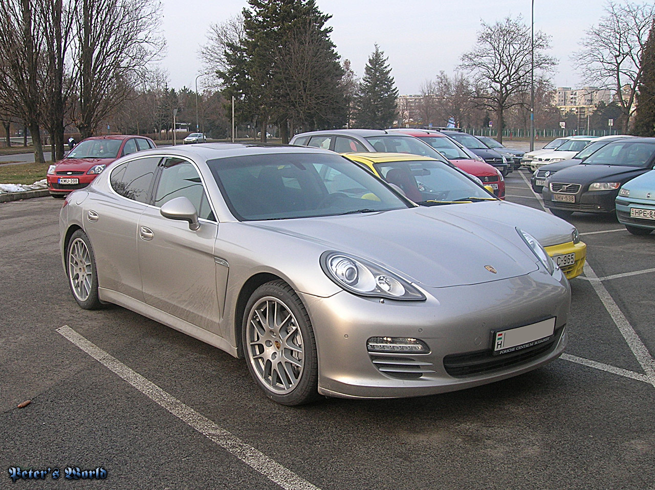 Porsche Panamera 4S