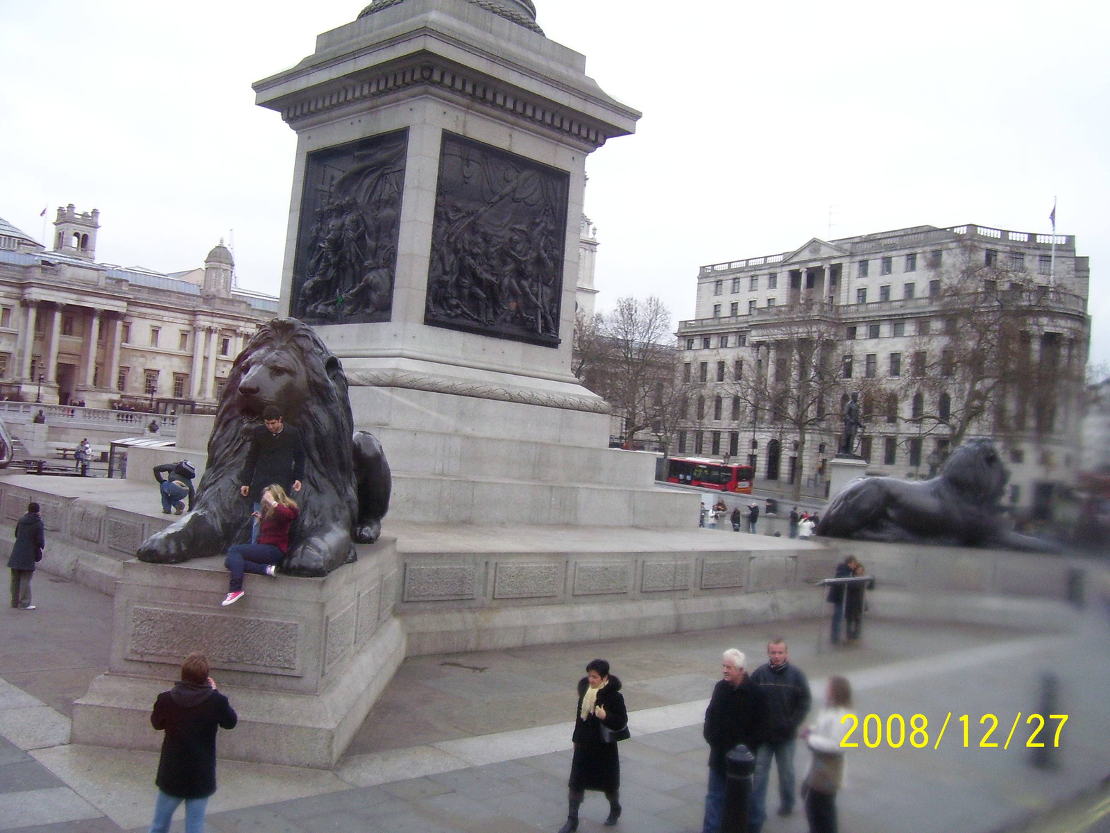 Trafalgar Sq